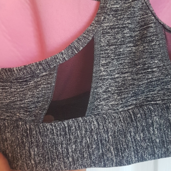 PINK sports bra - Picture 5 of 6